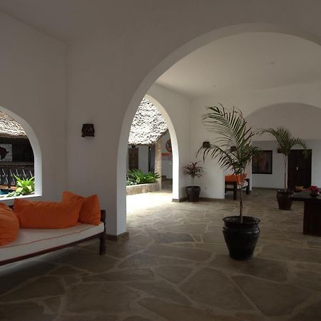 Jumbo Watamu Hotel Luaran gambar