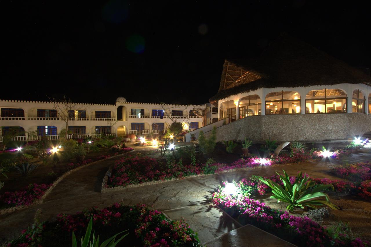 Jumbo Watamu Hotel Luaran gambar