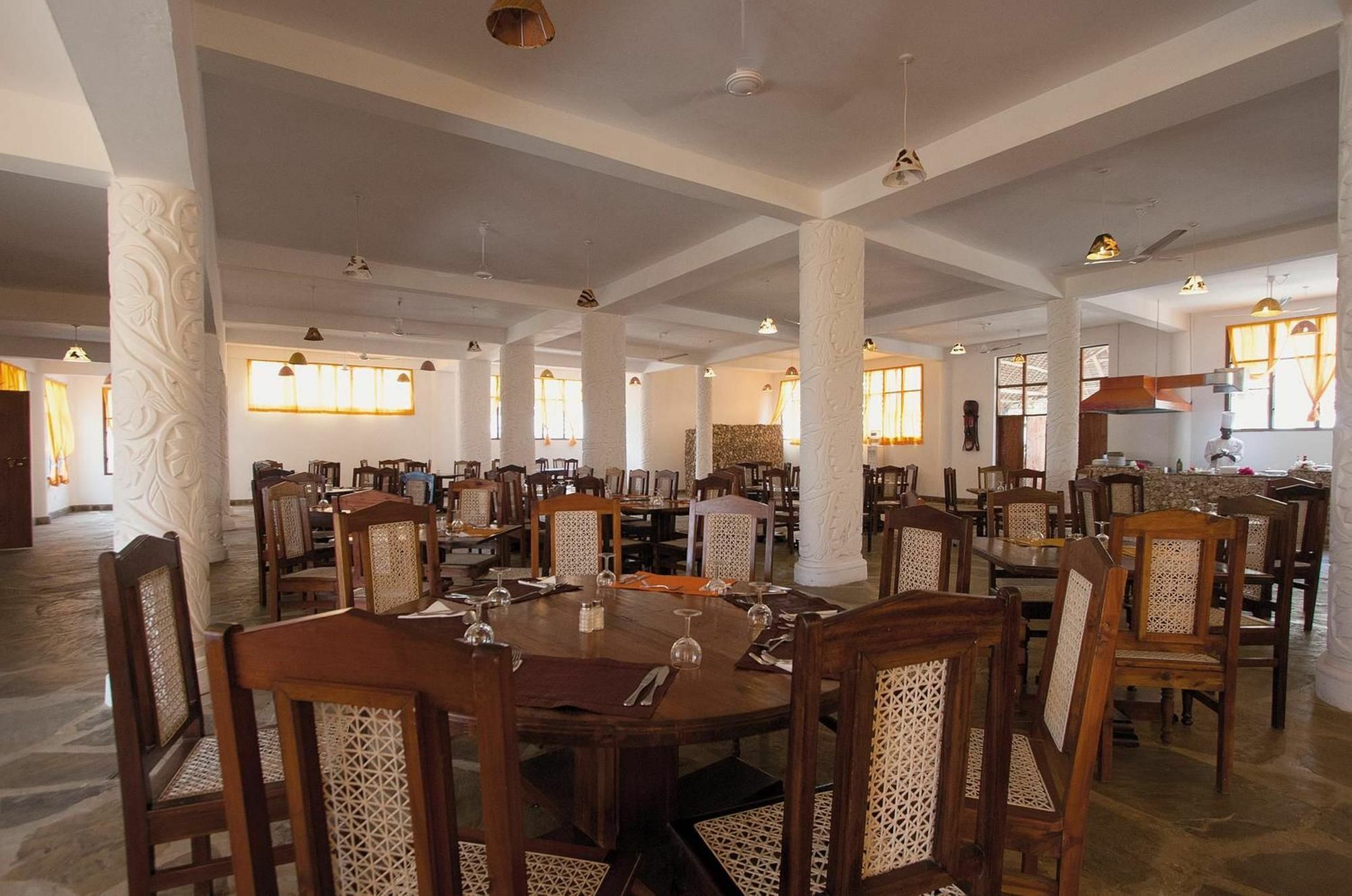 Jumbo Watamu Hotel Luaran gambar
